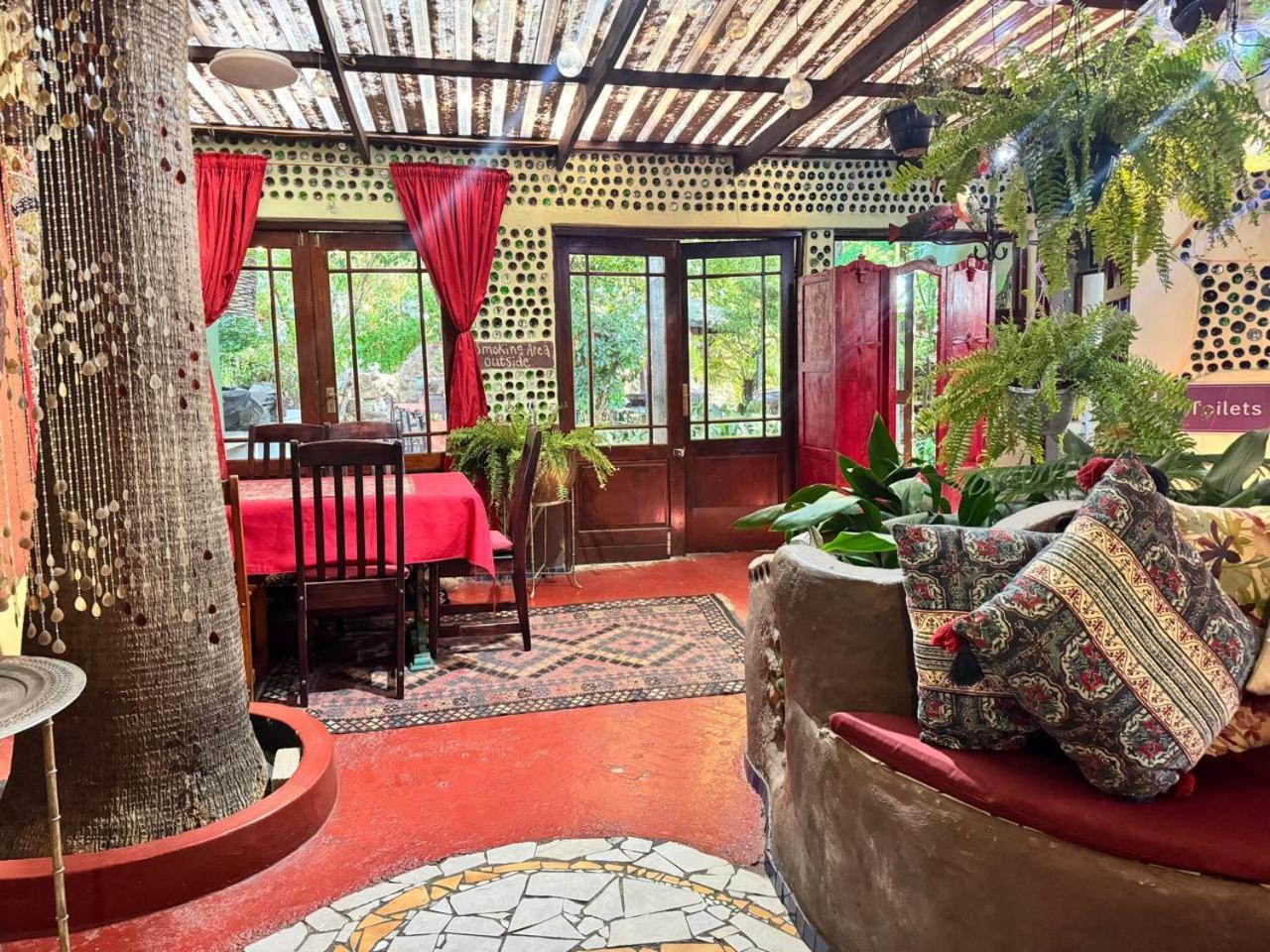 Rabbit Hole Hotel Johannesburg Exterior foto