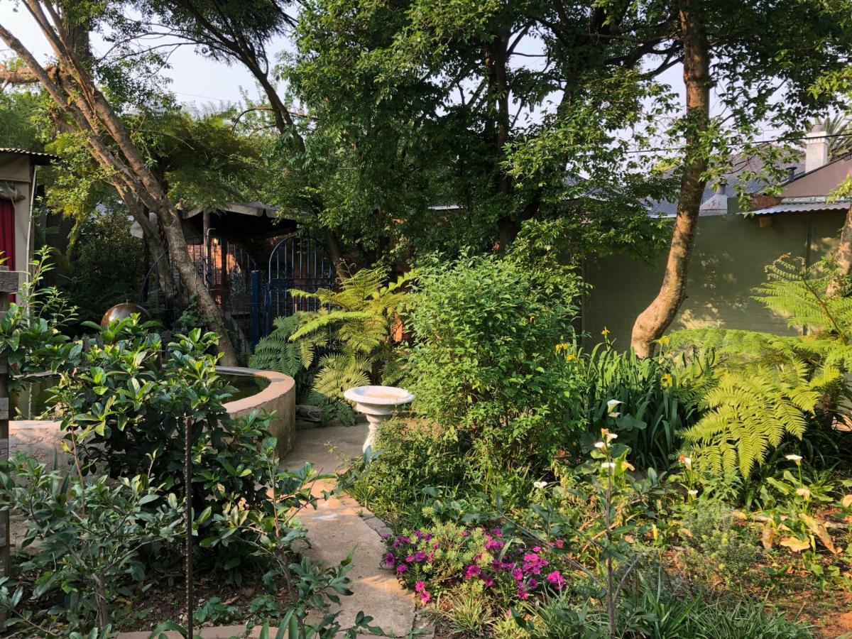 Rabbit Hole Hotel Johannesburg Exterior foto